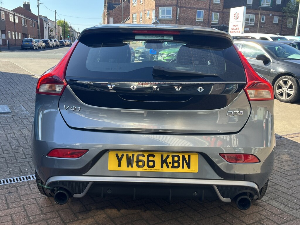 Volvo V40 Hatchback 2.0 R-design D3 201666 YW66KBN Grey #5