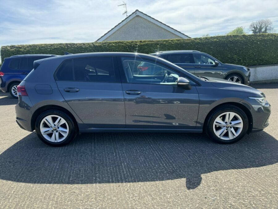 Volkswagen Golf Life 2.0 Tdi ML23XKK  #5