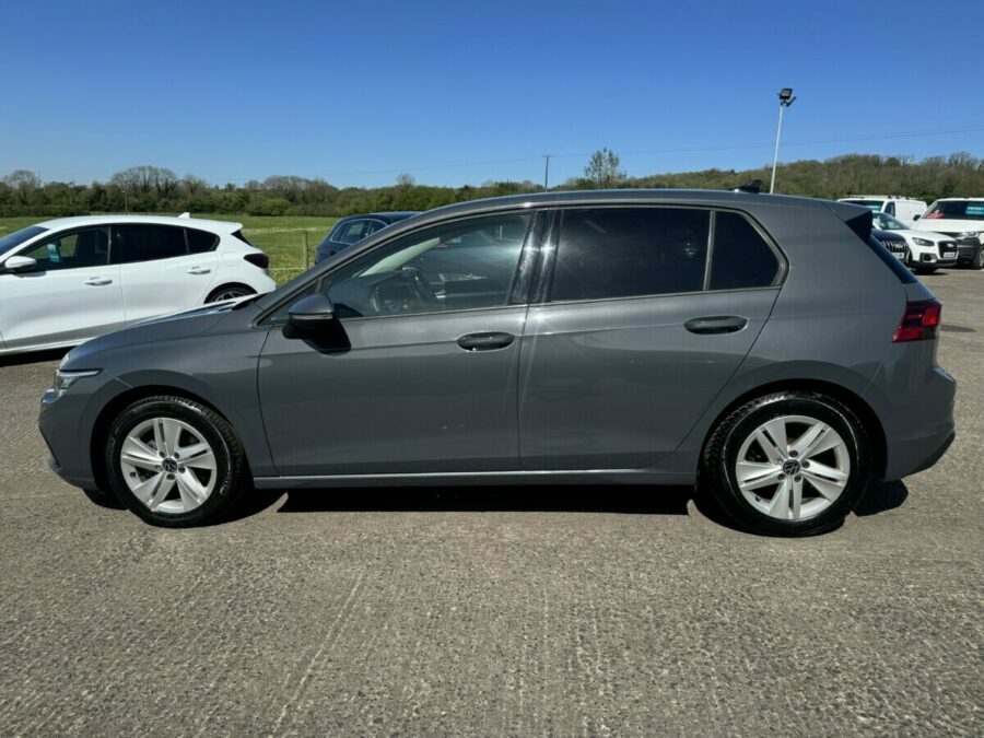 Volkswagen Golf Life 2.0 Tdi ML23XKK  #6