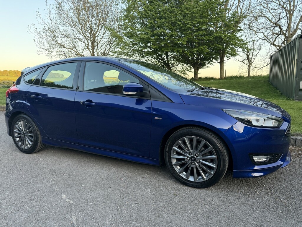 Ford Focus Hatchback 1.0 T Ecoboost St-line 201818 Blue