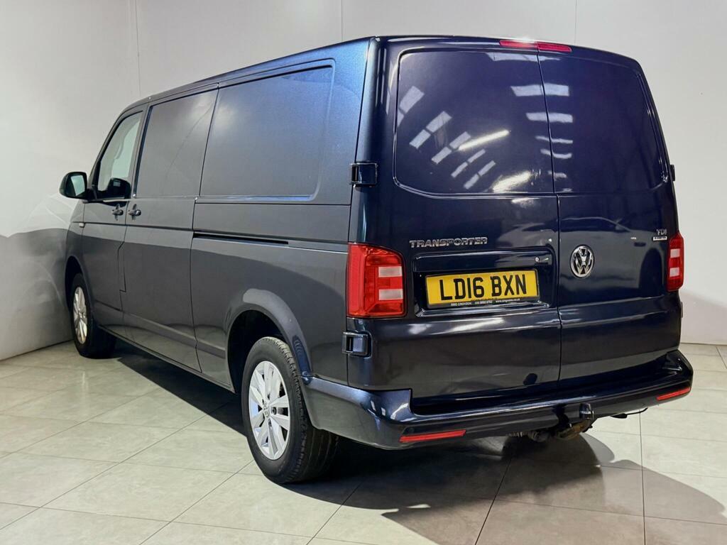 Volkswagen Transporter 2.0 Tdi T28 Bluemotion Tech Highline Fwd Lwb Euro LD16BXN Blue #3