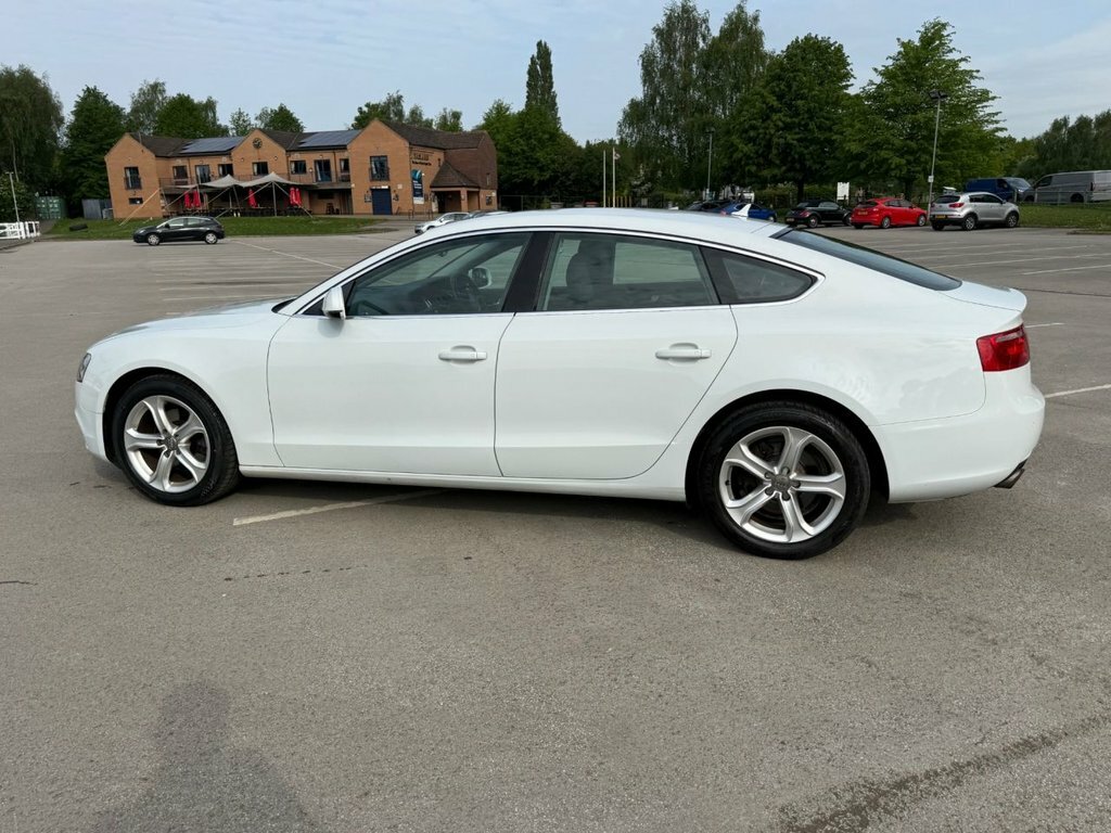 Audi A5 1.8L Se Technik MA13KBK White #2