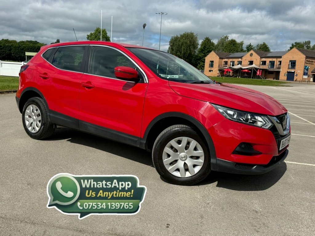 Nissan Qashqai 1.5L Visia Red