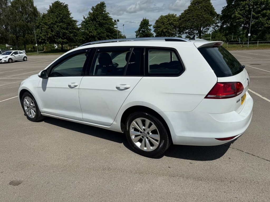 Volkswagen Golf 2L Se SC64KER White #5