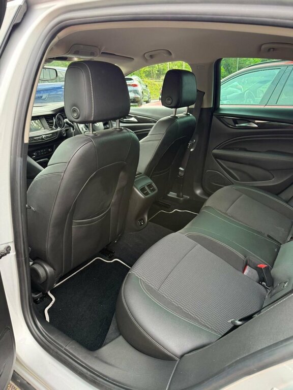 Vauxhall Insignia 1.5L Sri FN18VYV Silver #3
