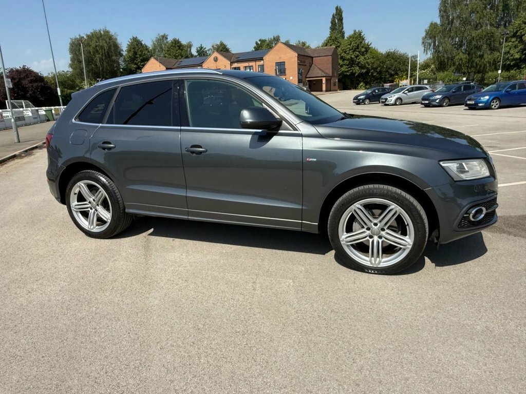 Audi Q5 2L S Line Plus MF14JYB Grey #3
