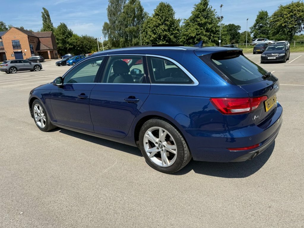 Audi A4 Avant 2L Sport DE17GKZ Blue #5