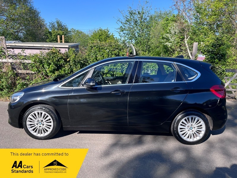 BMW 2 Series Active Tourer 218D Luxury Active Tourer KT66HYO Black #5
