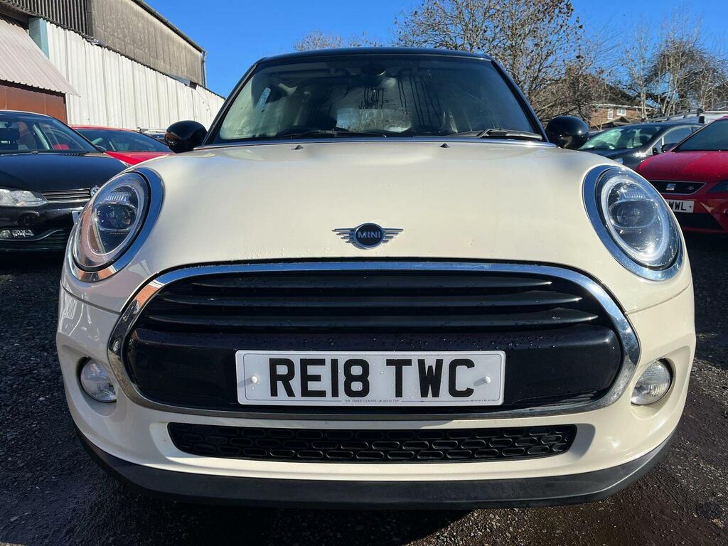 Mini Hatch Hatchback 1.5 Cooper D Euro 6 Ss 201818 RE18TWC White #2