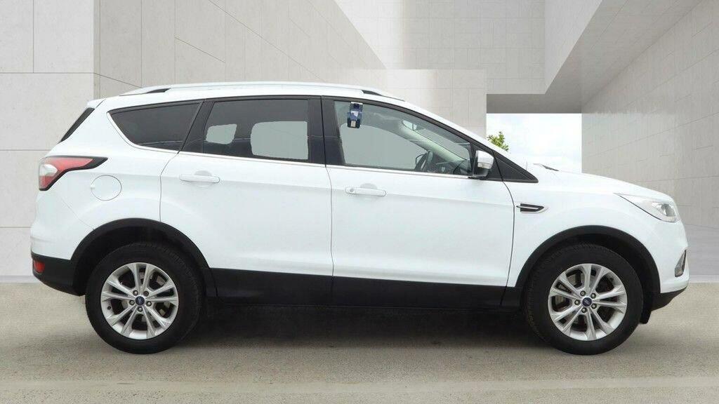 Ford Kuga Suv 2.0 Tdci Titanium Euro 6 Ss 201968 PO68PCV White #5