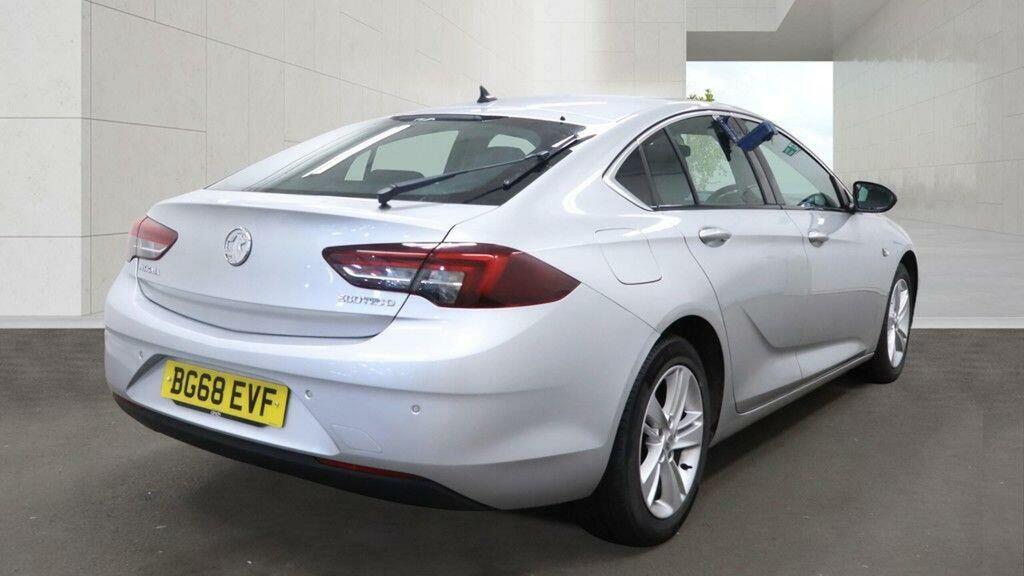 Vauxhall Insignia Hatchback 1.6 Turbo D Ecotec Tech Line Nav Grand S BG68EVF Silver #4