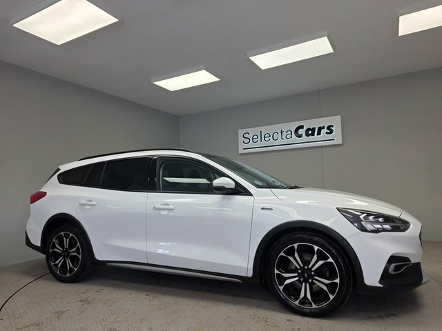 Ford Focus 1.0T Ecoboost Mhev Active X Edition Estate Pet LA70KMF White #4