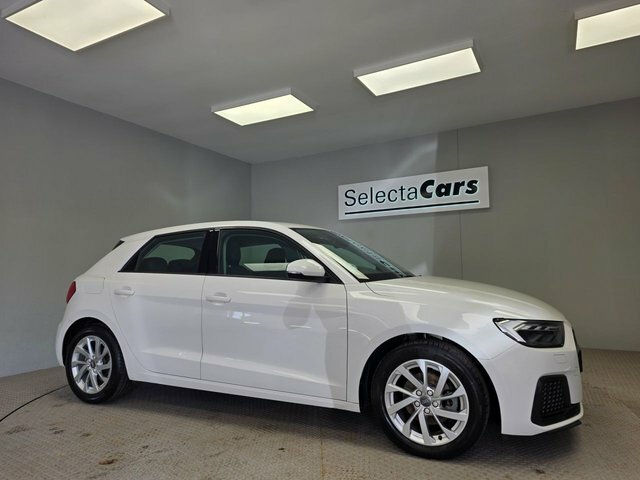 Audi A1 1.0 Tfsi 30 Sport Sportback Euro White