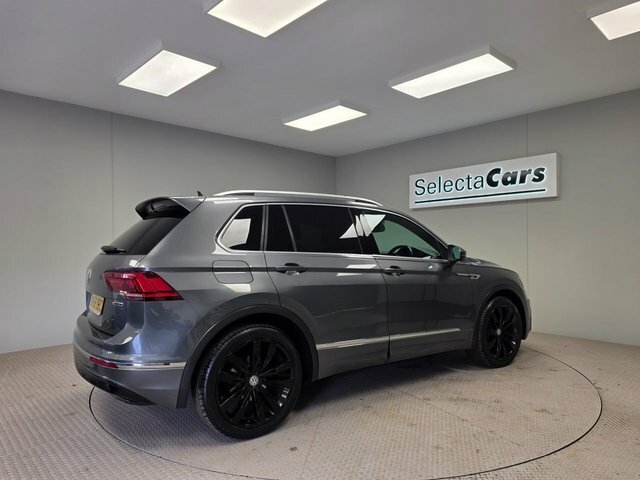 Volkswagen Tiguan 2.0 Tdi R-line Suv Dsg 4Motion Euro 6 KM68ODC Grey #6