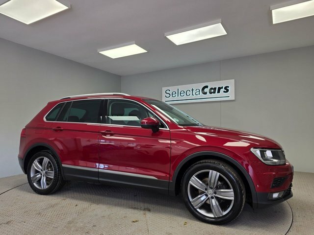 Volkswagen Tiguan 2.0 Tdi Match Suv Dsg Euro 6 S S 150 Red