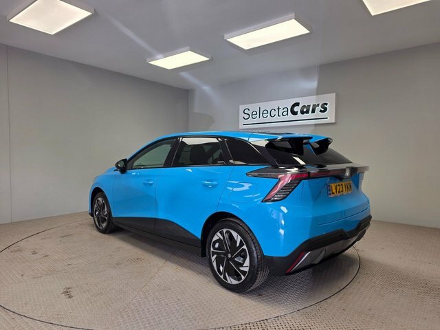 MG 1100 64Kwh Trophy Long Range Hatchback Aut Blue #2