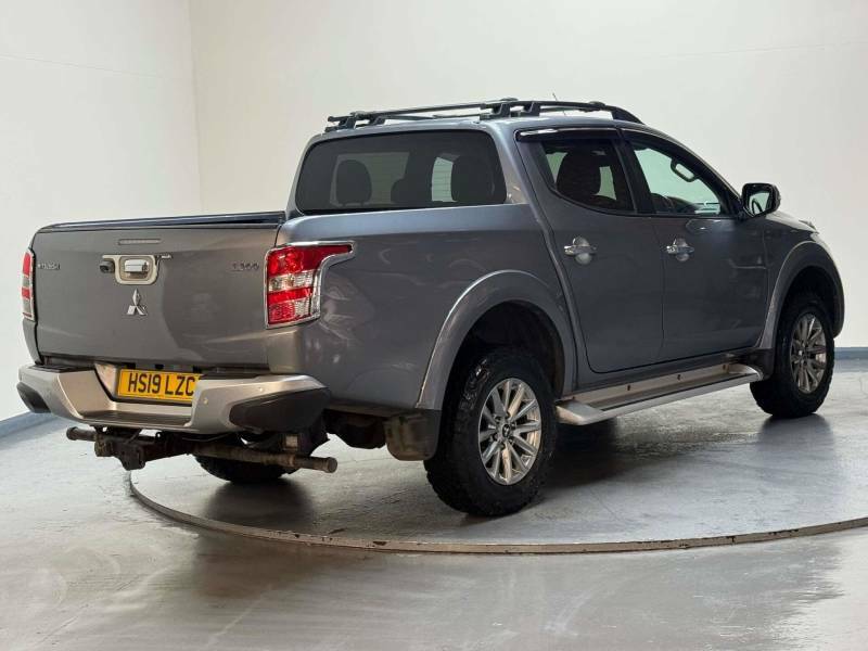 Mitsubishi L200 2.4 L200 Barbarian Di-d 4Wd - 2019 19 Grey #5