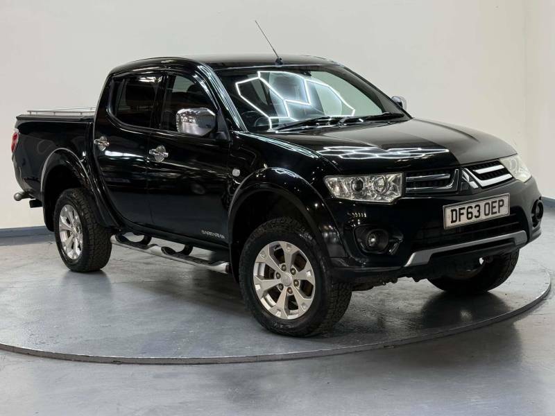 Mitsubishi L200 2.5 L200 Barbarian Lwb Double Cab Di-d 4X4 4W Black