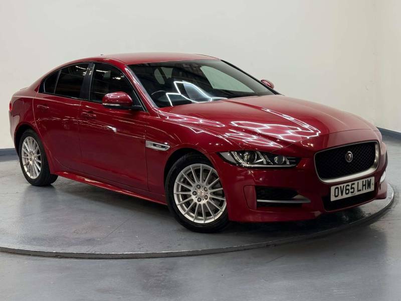 Jaguar XE 2.0 Xe R-sport D - 2015 65 Red