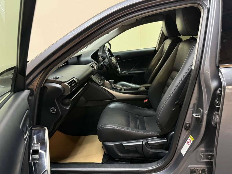 Lexus IS 2.5 Is 300H Executive Edition Cvt - 2015 64 RO64WTG Grey #4