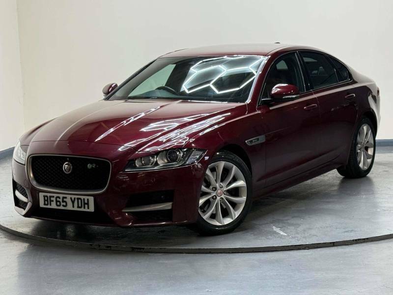 Jaguar XF 2.0 Xf R-sport D - 2016 65 Red #2