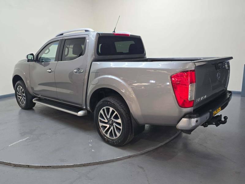 Nissan Navara 2.3 Navara Tekna Dci 4Wd - 2017 17 BC17RFE Grey #6