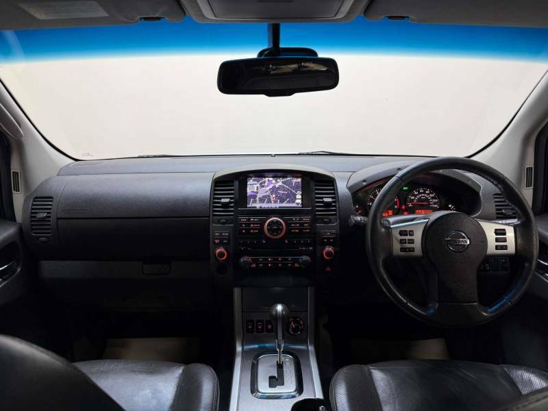 Nissan Navara 2.5 Navara Tekna Dci 4Wd - 2013 13 Silver #3