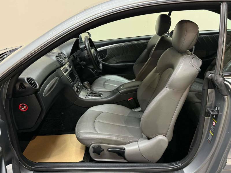 Mercedes-Benz CLK 1.8 Clk 200K Avantgarde - 2009 09 Silver #4
