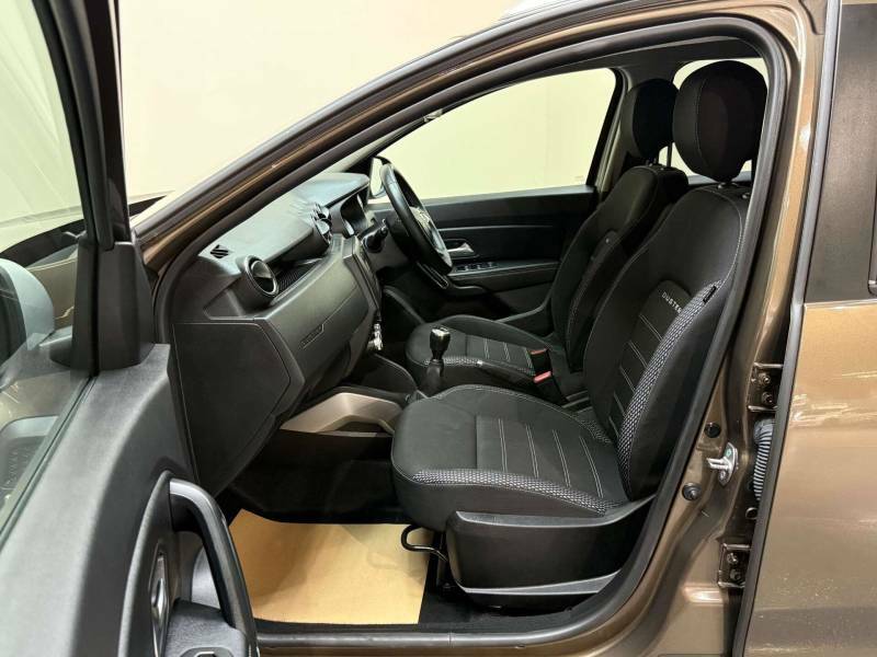 Dacia Duster 1.6 Duster Prestige Sce 4X2 - 2018 68 CP68LLF Brown #4