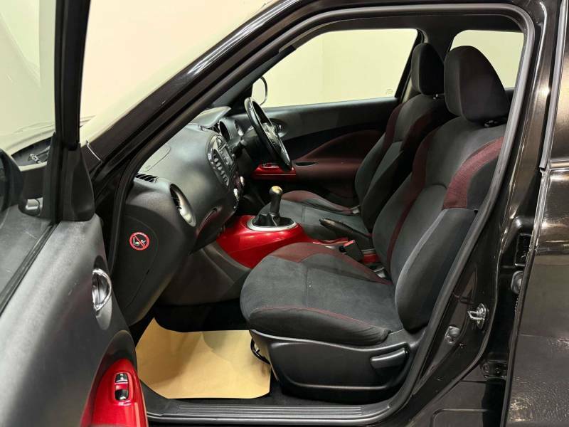 Nissan Juke 1.6 Juke Acenta Premium - 2011 61 WU61UGS Black #4