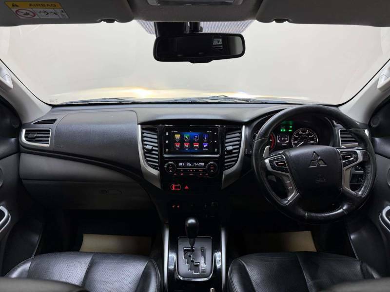 Mitsubishi L200 2.4 L200 Warrior Di-d 4Wd - 2018 18 DV18EZE Grey #3