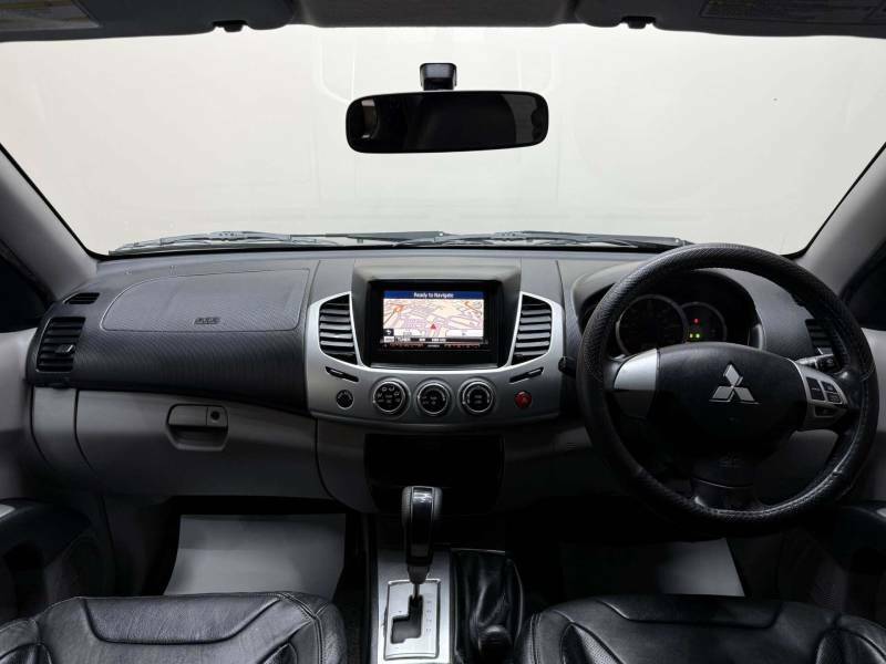 Mitsubishi L200 2.5 Di-d Barbarian 4Wd Euro 4 Lb - 2010 Black #3