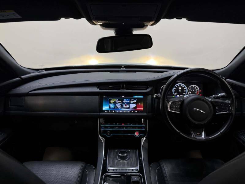 Jaguar XF 3.0 Xf V6 S I - 2016 66 White #3