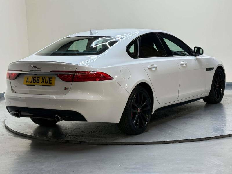 Jaguar XF 3.0 Xf V6 S I - 2016 66 White #5