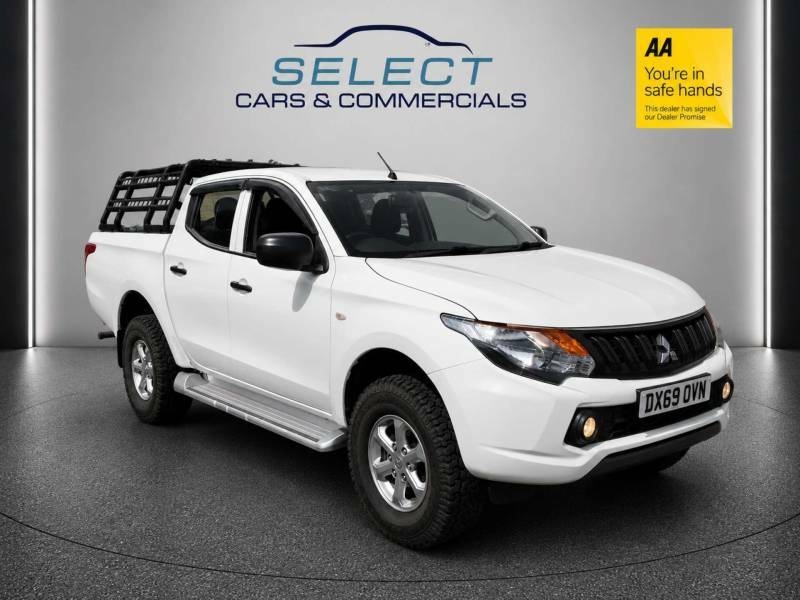 Mitsubishi L200 2.4 L200 4Life Di-d 4Wd - 2019 69 White