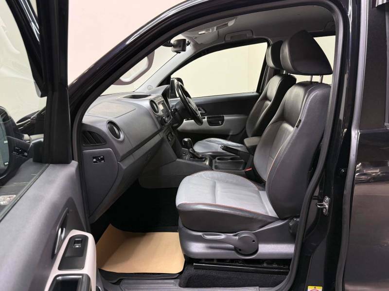 Volkswagen Amarok 2.0 Amarok Canyon Tdi 4Motion 4Wd - 2014 14 Black #4