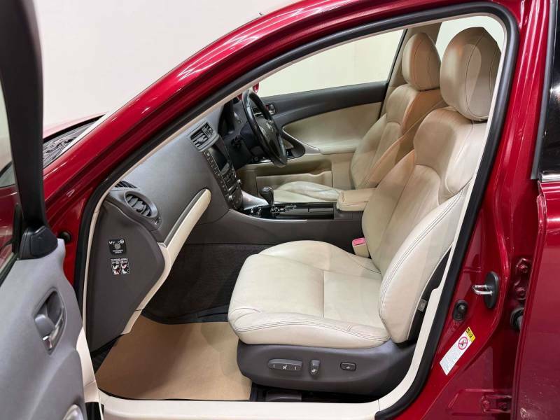 Lexus IS 2.5 Is 250 Advance - 2011 61 Red #4