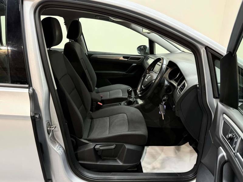 Volkswagen Golf SV 1.4 Golf Sv Se Tsi - 2015 15 Silver #5
