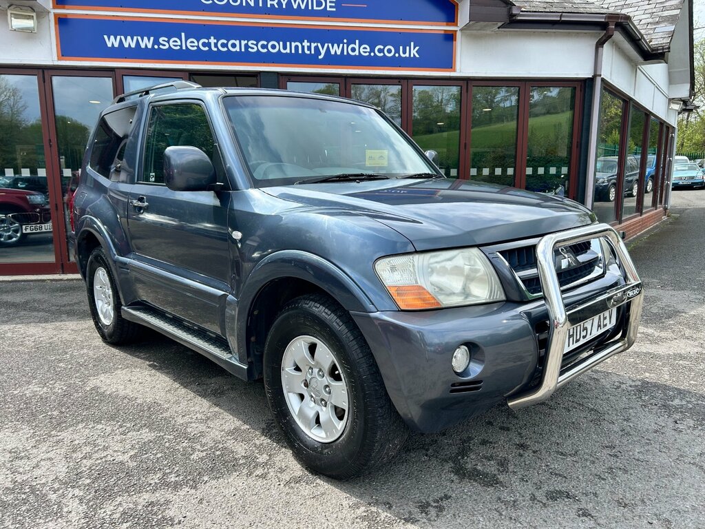 Mitsubishi Shogun 3.2 Di-d Equippe Suv 251 Gkm, Grey