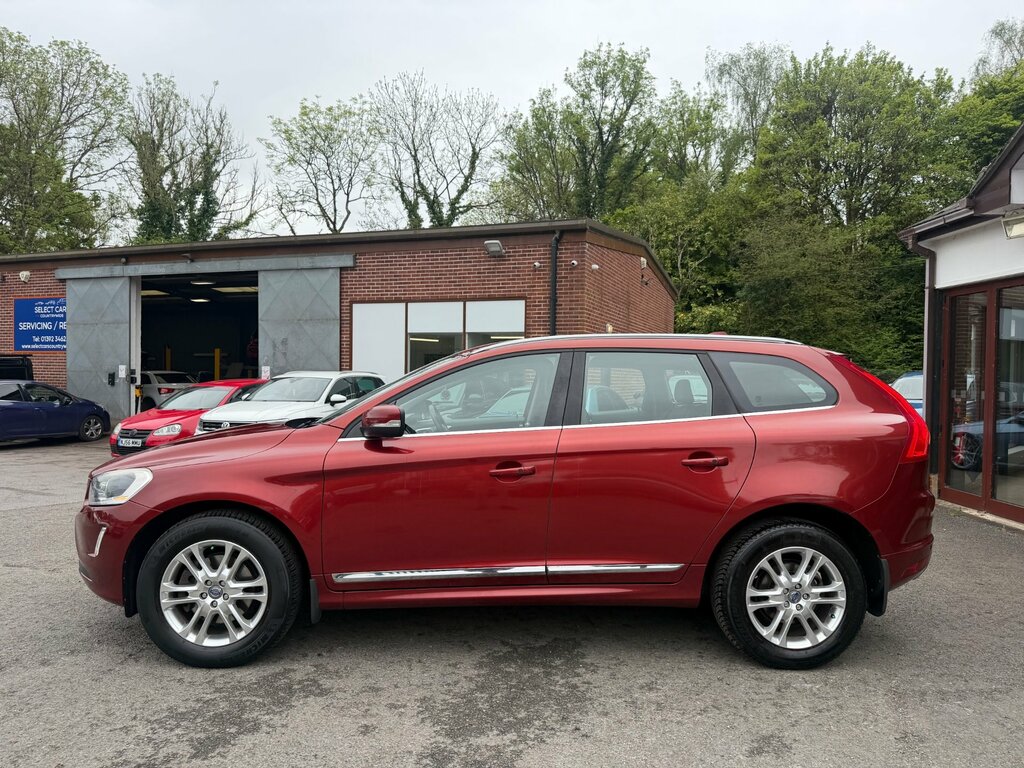 Volvo XC60 2.4 D5 Se Lux Nav Suv Geartronic Awd Eu KW63BSV Red #4