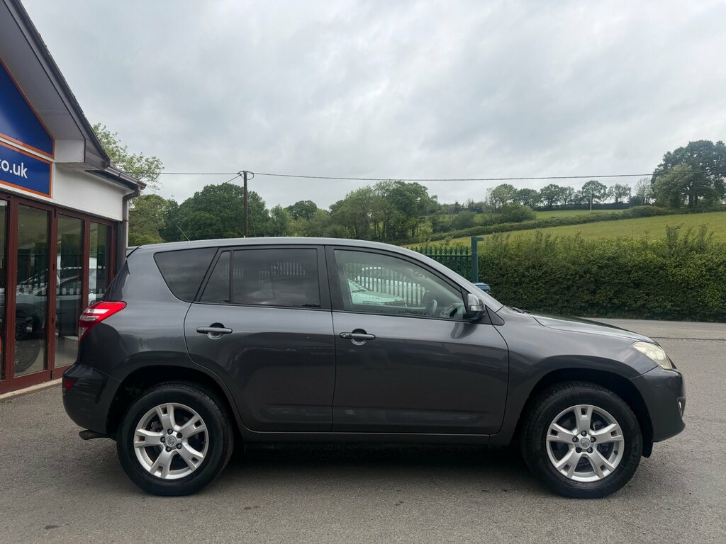 Toyota Rav 4 Xt-r Silver #8