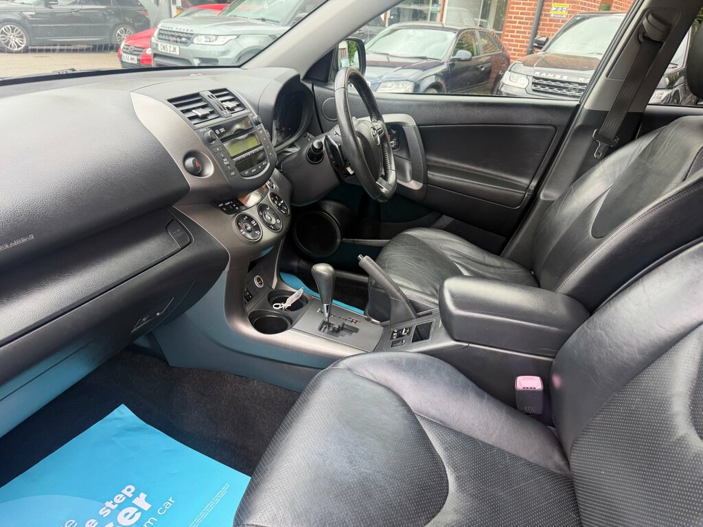 Toyota Rav 4 Xt-r Silver #26