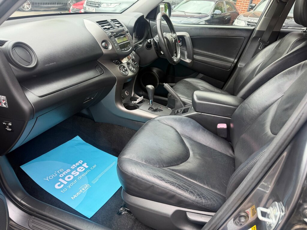 Toyota Rav 4 Xt-r Silver #25