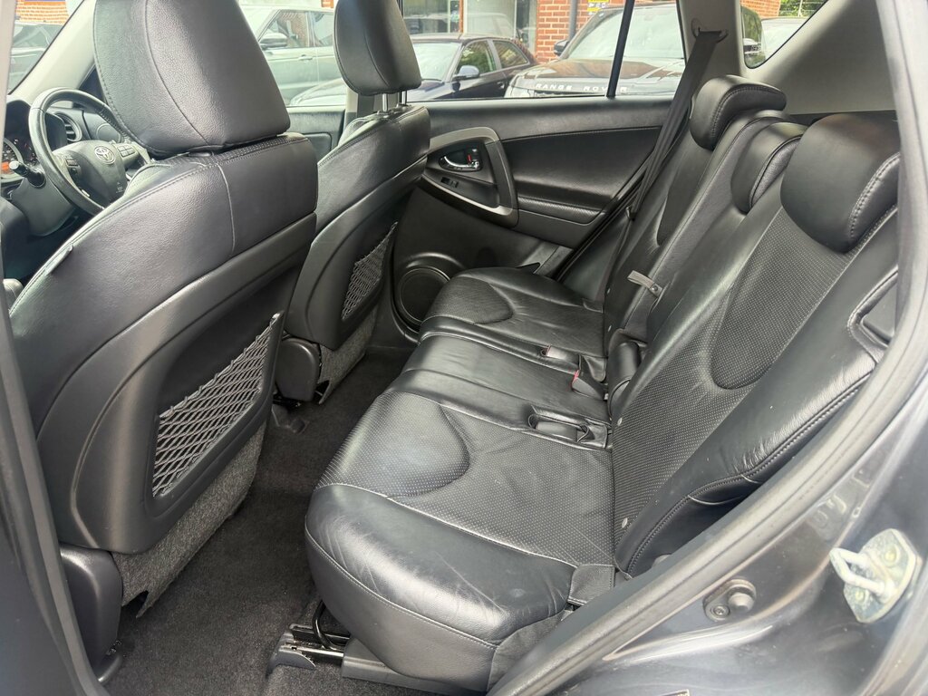 Toyota Rav 4 Xt-r Silver #24