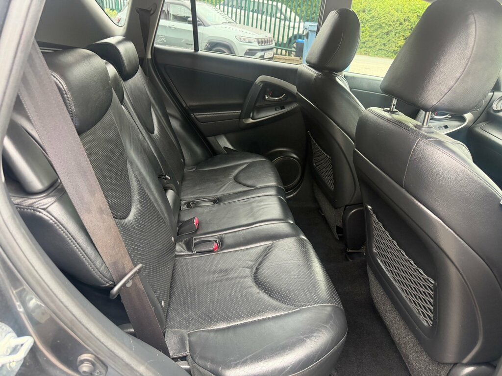 Toyota Rav 4 Xt-r Silver #18