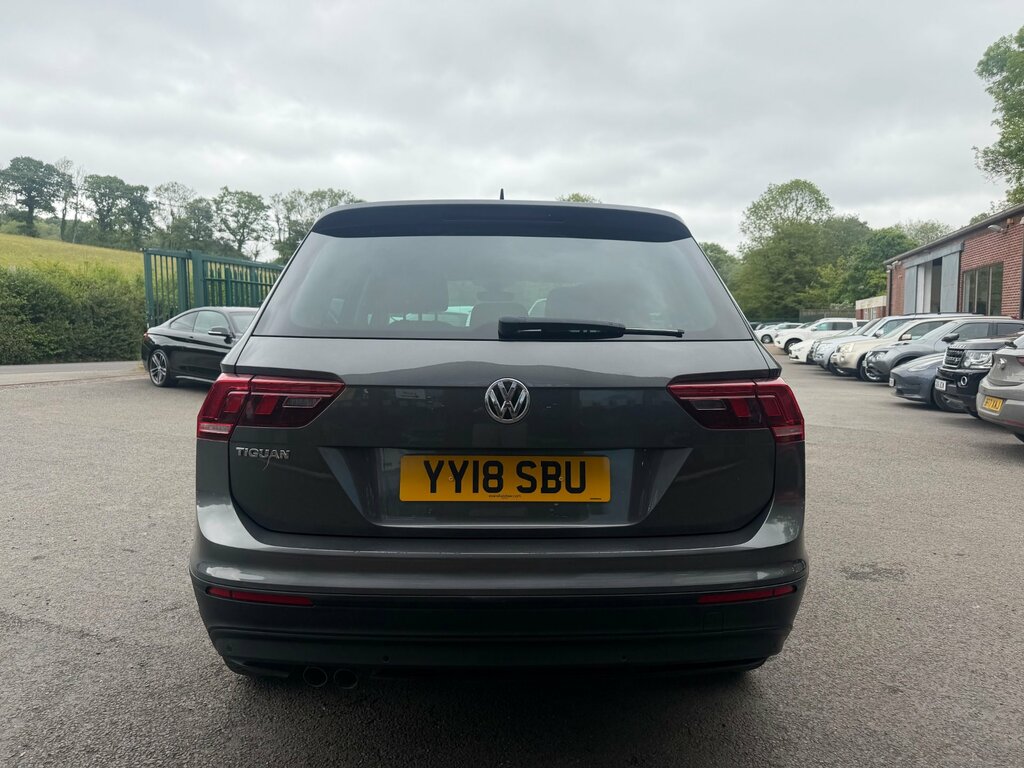 Volkswagen Tiguan 2.0 Tdi Se Navigation Suv Dsg Euro 6 S YY18SBU Grey #6