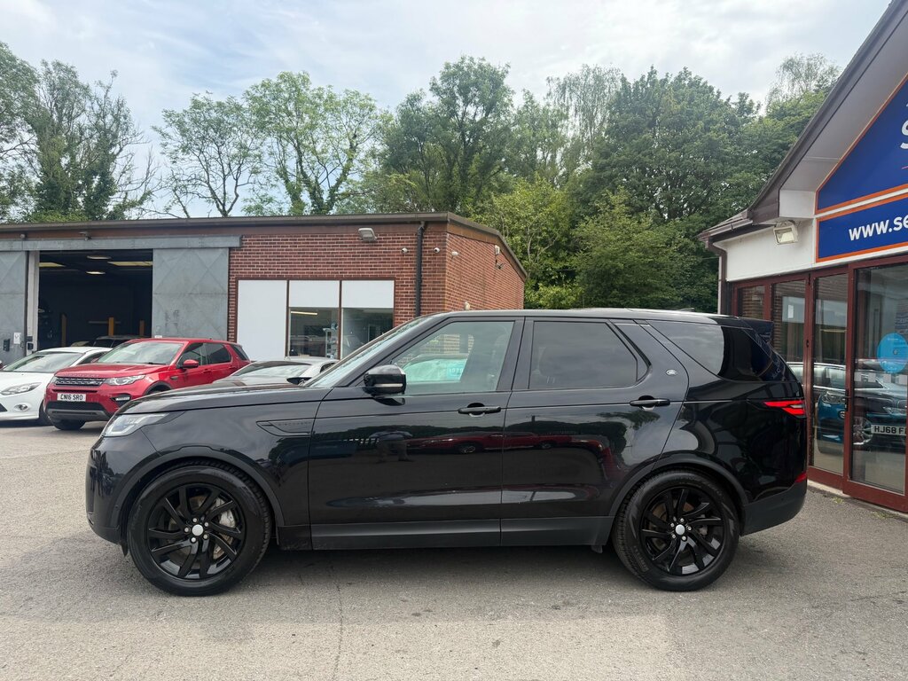 Land Rover Discovery 3.0 Sd V6 Hse Suv 4Wd Euro 6 Ss VT19AKV Black #4