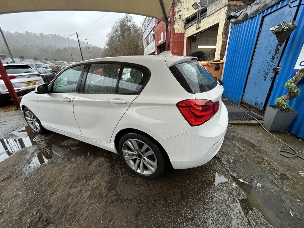 BMW 1 Series Hatchback 1.5 118I Sport 5-Door 201767 LO67NNL White #4
