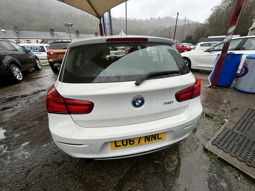 BMW 1 Series Hatchback 1.5 118I Sport 5-Door 201767 LO67NNL White #5