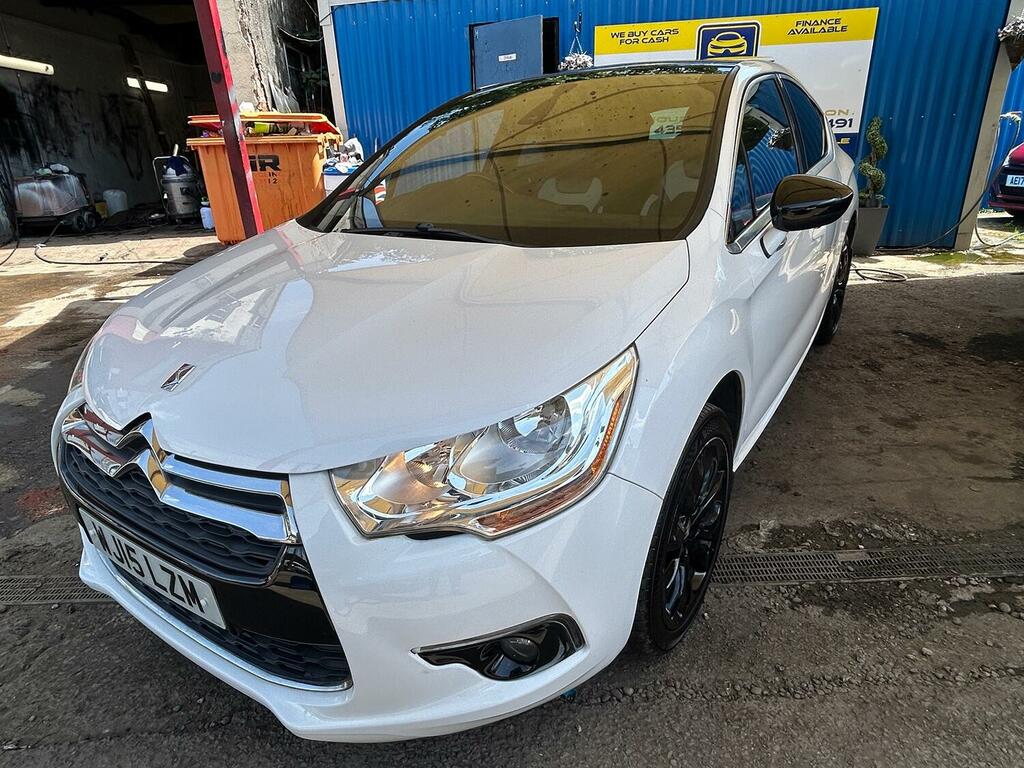 Citroen DS4 Hatchback 1.6 E-hdi Airdream Dstyle Nav 201515 White #2